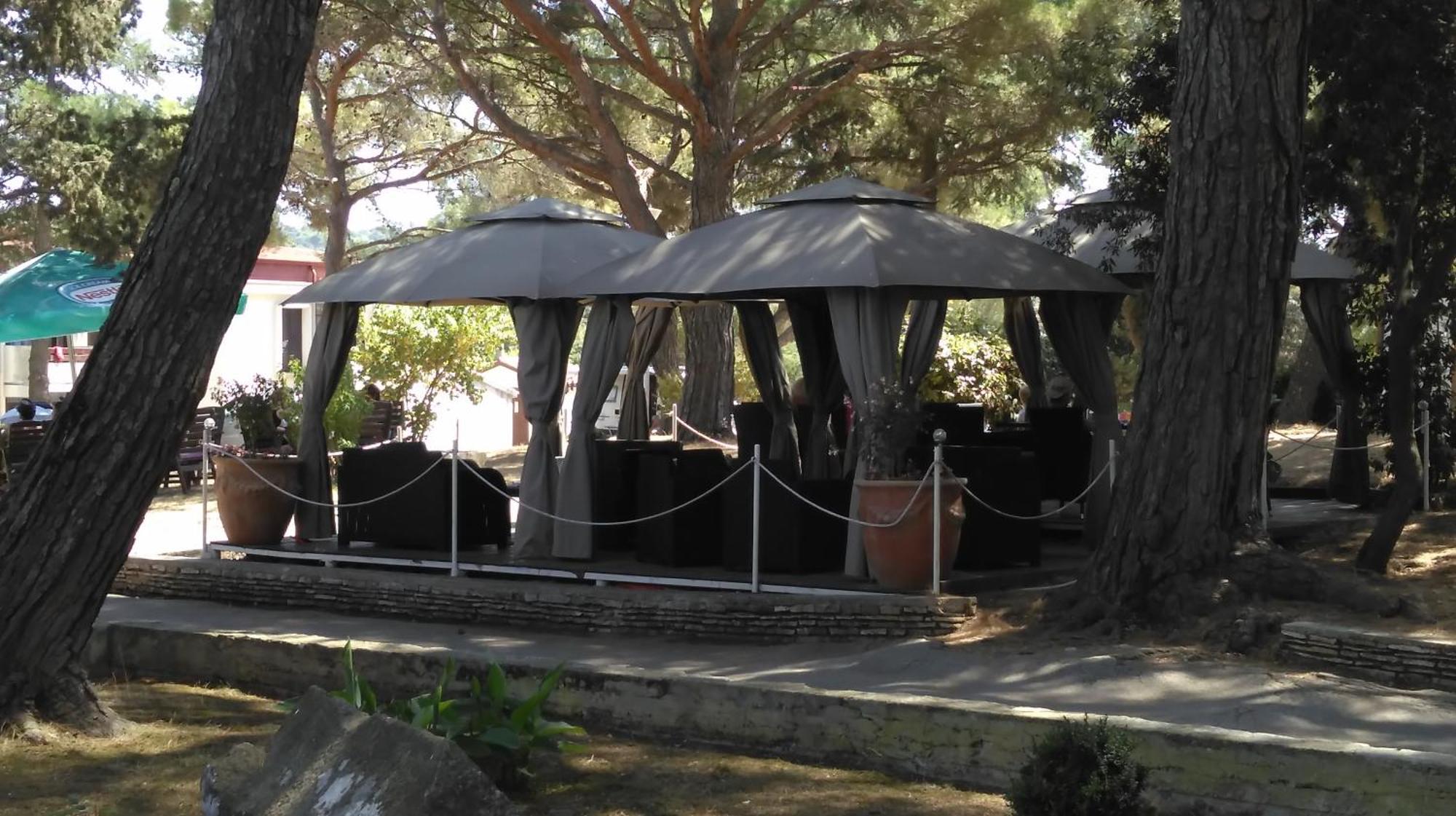 Mobile Home Cinzia Πούλα Εξωτερικό φωτογραφία